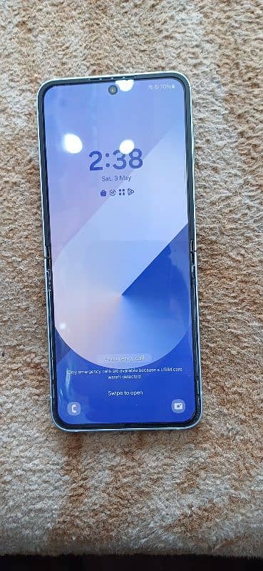hi I sale my flip 6 12gb 512gb brand new phone 1