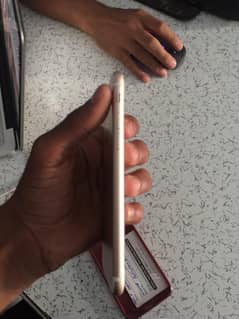 iPhone 7