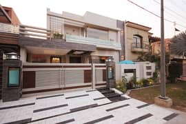 10 MARLA BEAUTIFUL MODERN HOUSE FOR RENT IN DHA PHASE 5