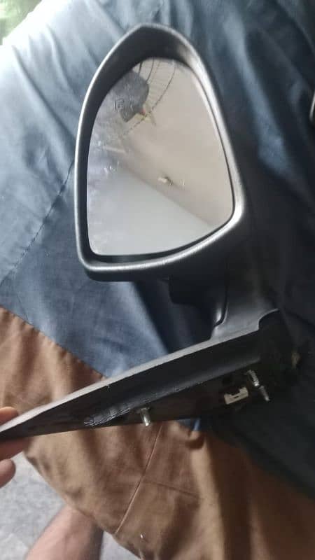 Changan Alsvin side mirror yah car ke side mirror ha 6