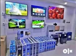 32  INCH Q LED  4K UHD IPS DISPLAY  03228083060