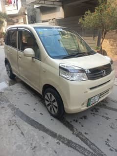 Honda Life 2011