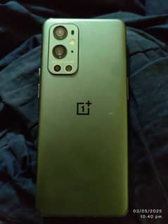 Oneplus 9pro. 12gb 256gb ,Dual sim 10/9 condition. with origonal Charg