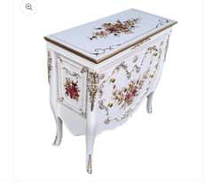 Hand painted wooden chesters