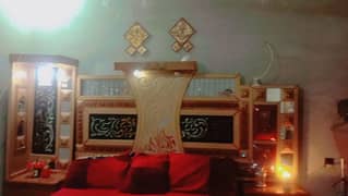 bed dressing with side table new condition for sale