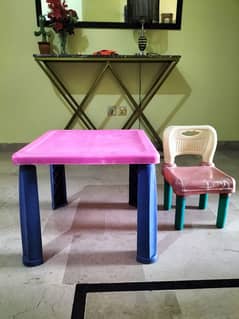 kids table with chair