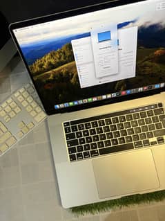 Apple MacBook Pro 2019 16” inch 16/512 SSD Core i7 Best Battery