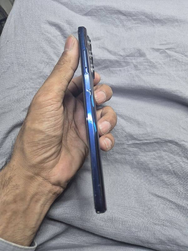 Motorola edge 5G uw 2021 3