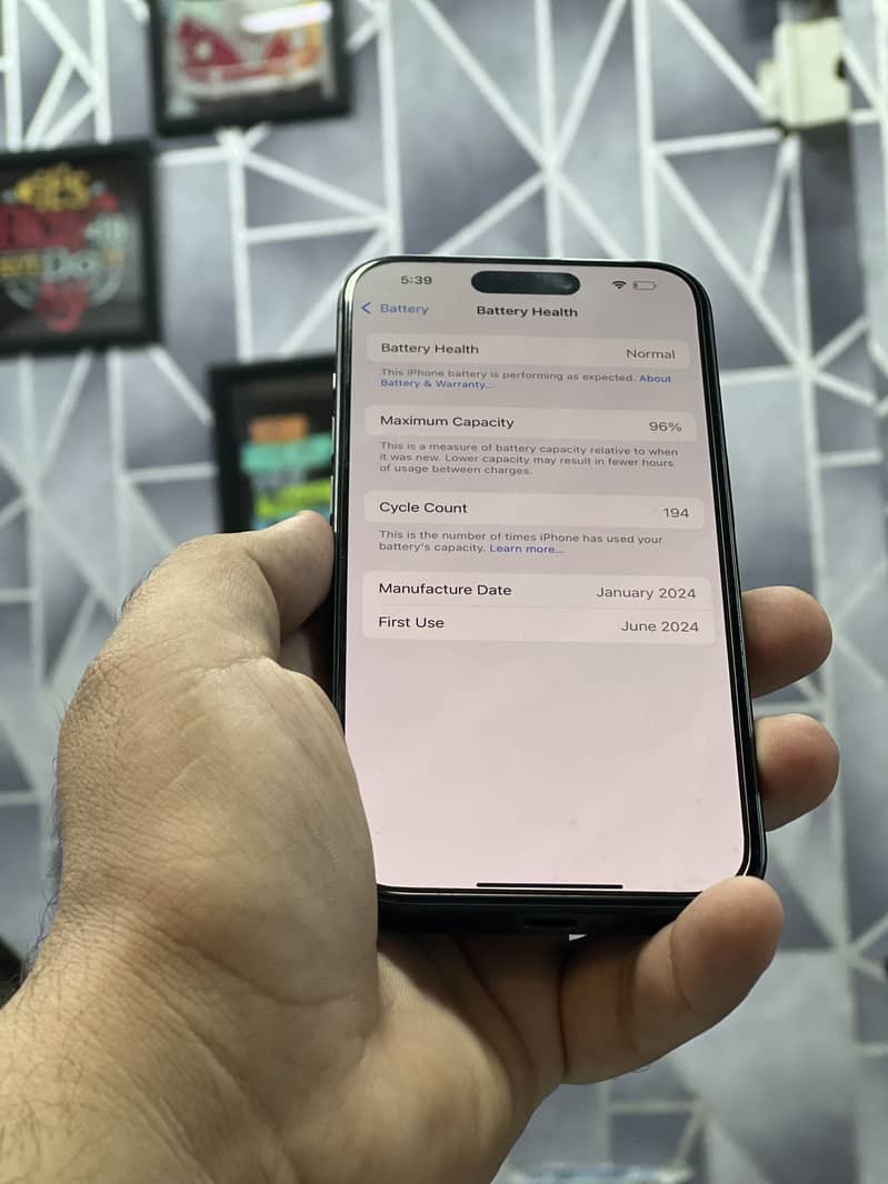 iphone 15pro 128gb Non-pta Jv with box 10/10 9