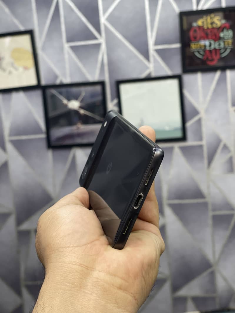 Google Pixel 7 8gb 128gb pta approved 5