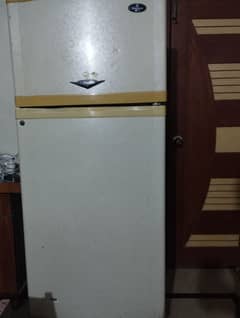 selling refrigerator