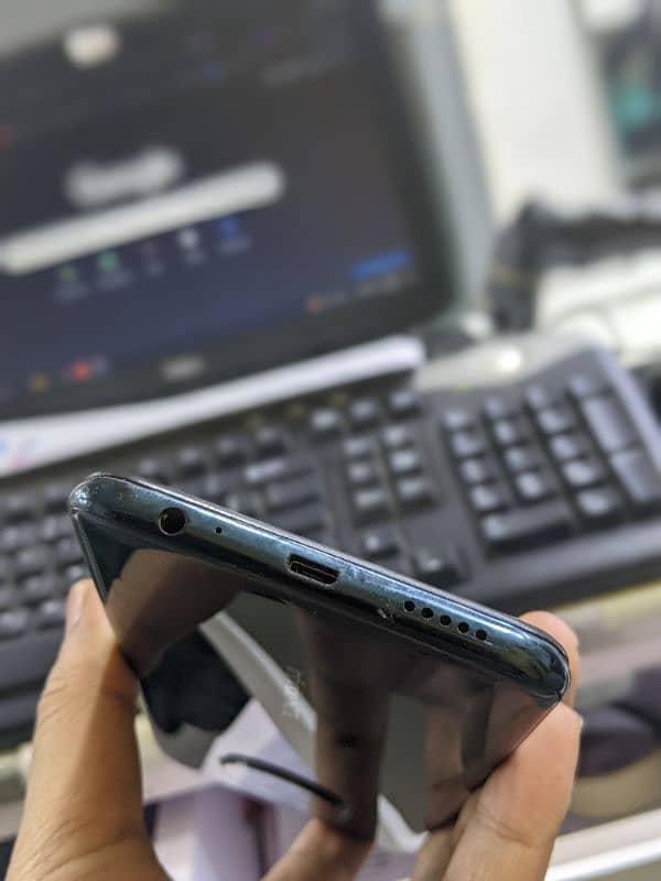Infinix Note 7 With Box Charger 4