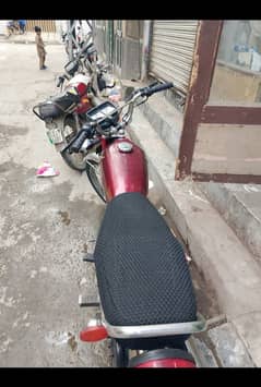 Honda cg 125 model2010