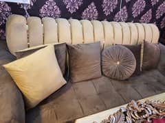 complete sofa set with pufy