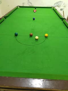 5 by 10 Snooker Table With All accessories in Fresh Condition