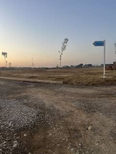 7 marla corner plot available for sale block L