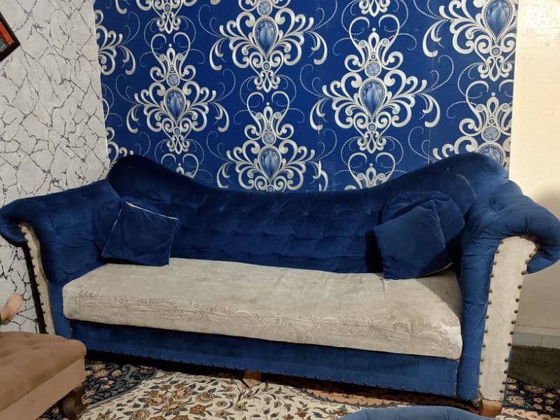 7 seater sofa set with table 2