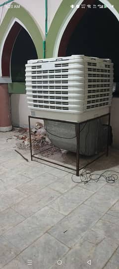 Air ducted cooler