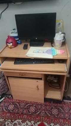 computer table