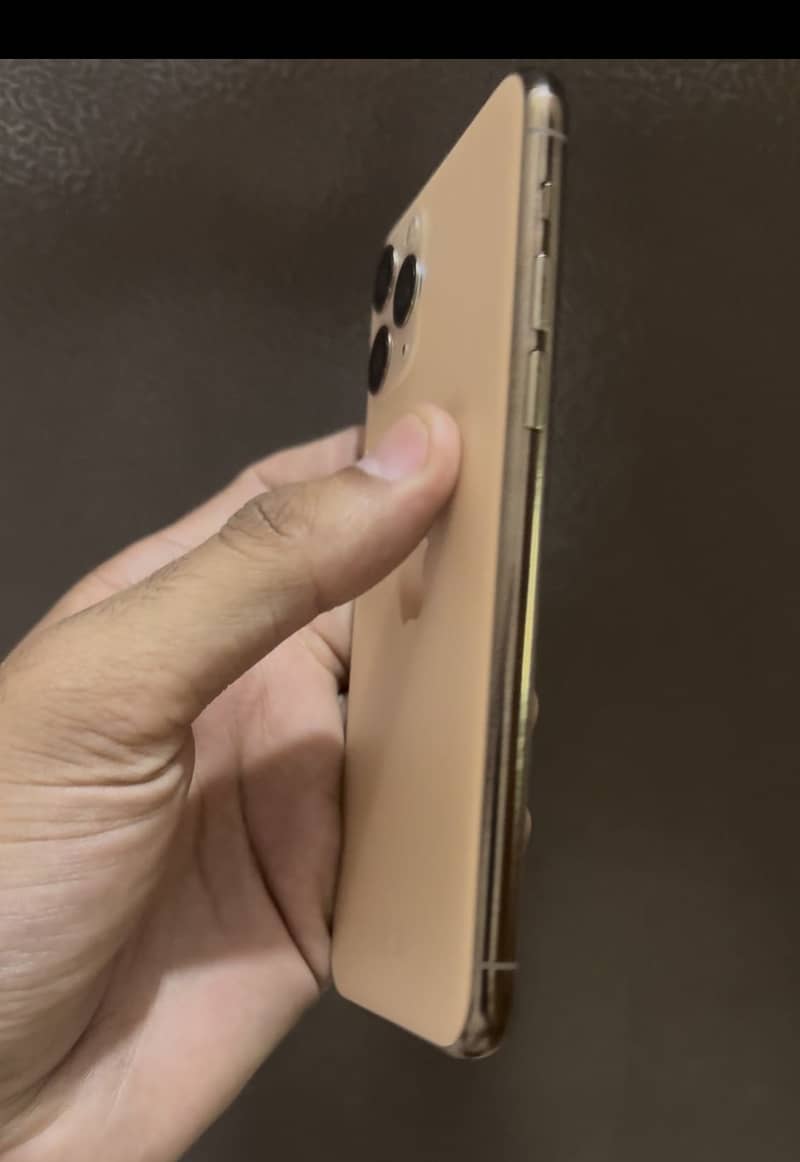 iphone 11 pro  dual pta approved 256 gb 96 health 2