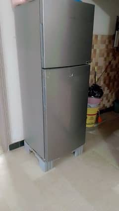 new condition fridge