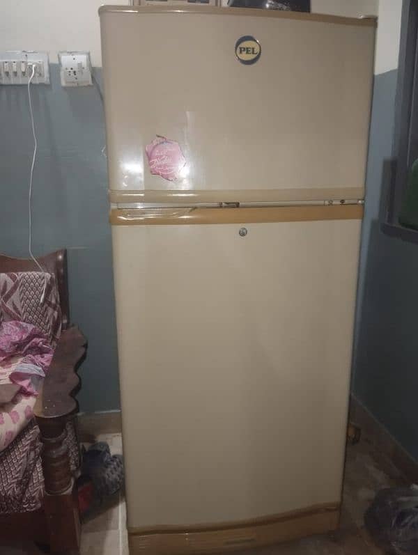 large size pel fridge urgent sale 1