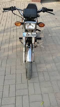 Islamabad number Honda 125 for slae exchange possible with Honda CD 70