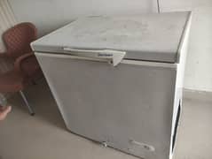 deep freezer single door fix price قیمت فکس ہے اس سے کم نہیں ہو گی