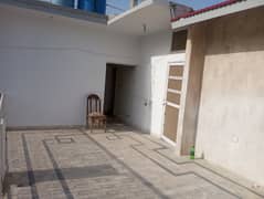 160 Square Yards House 2nd Floor Portion For Rent