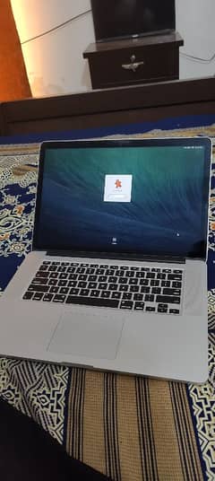 Macbook A1398, Core i7, 16GB, 1TB