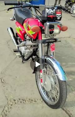 Honda 125 new condition one hand use