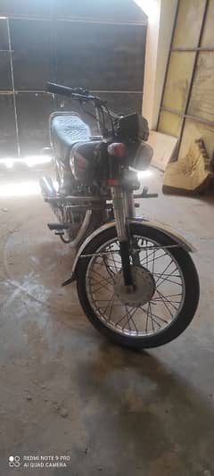 Honda 125 2017 model Lhr no Exchange possible with 70 new model