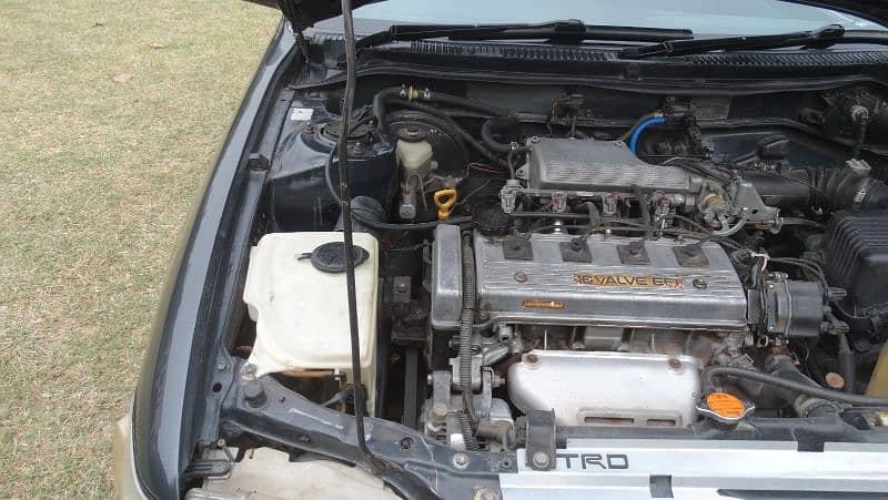 Toyota Corolla SE Limited 1.5 9