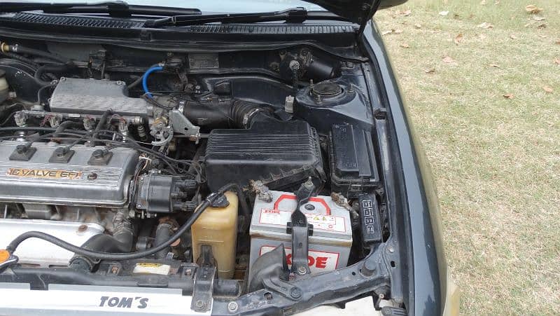 Toyota Corolla SE Limited 1.5 10