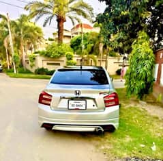 Honda city 2011