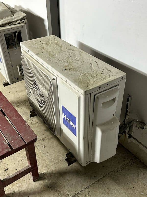 Haier DC invter genuine condition gas lock 1.5 Ton 1