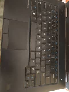 dell latitude core i3 4 gen (03128975535)