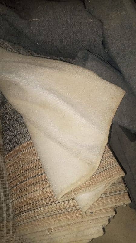 carpet 25 by 15 white color 2