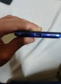Samsung galaxy A31 4/128 with charger & cover