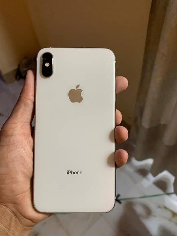 iPhone x max pt aproved with box 1