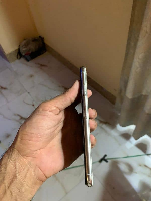iPhone x max pt aproved with box 2