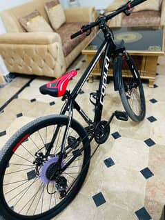 Mountain bike just like brand new and new tyres  only 5 months used