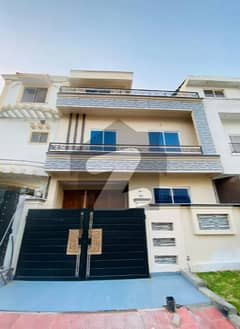 G13.4 MARLA 25X40 LUXURY SOLID HOUSE FOR SALE PRIME LOCATION G13 ISB