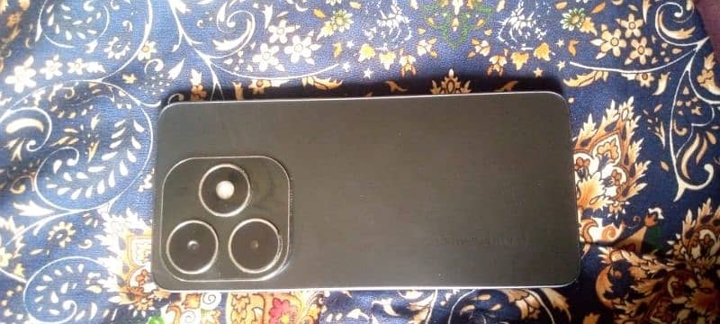 Tecno Spark 20 WithOriginalBox/ 16-256 Ram / Exchange With Iphones/27k 1