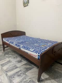 2 Single beds with 2 Moltyfoam mattresses