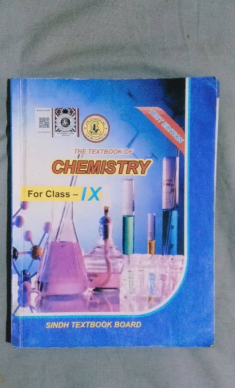class 9 all guides and Sindhi textbook board available and 10 year 14