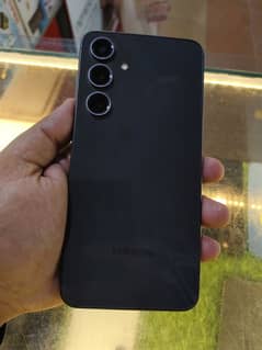 Samsung S24 FE 8/128