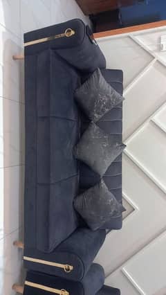 5 seater sofa in brand new condition