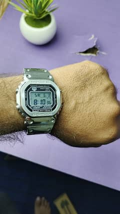 Casio G-Shock GMW-B5000