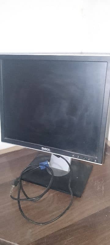Very good Working condition Dell computer LCD for sale. 12
